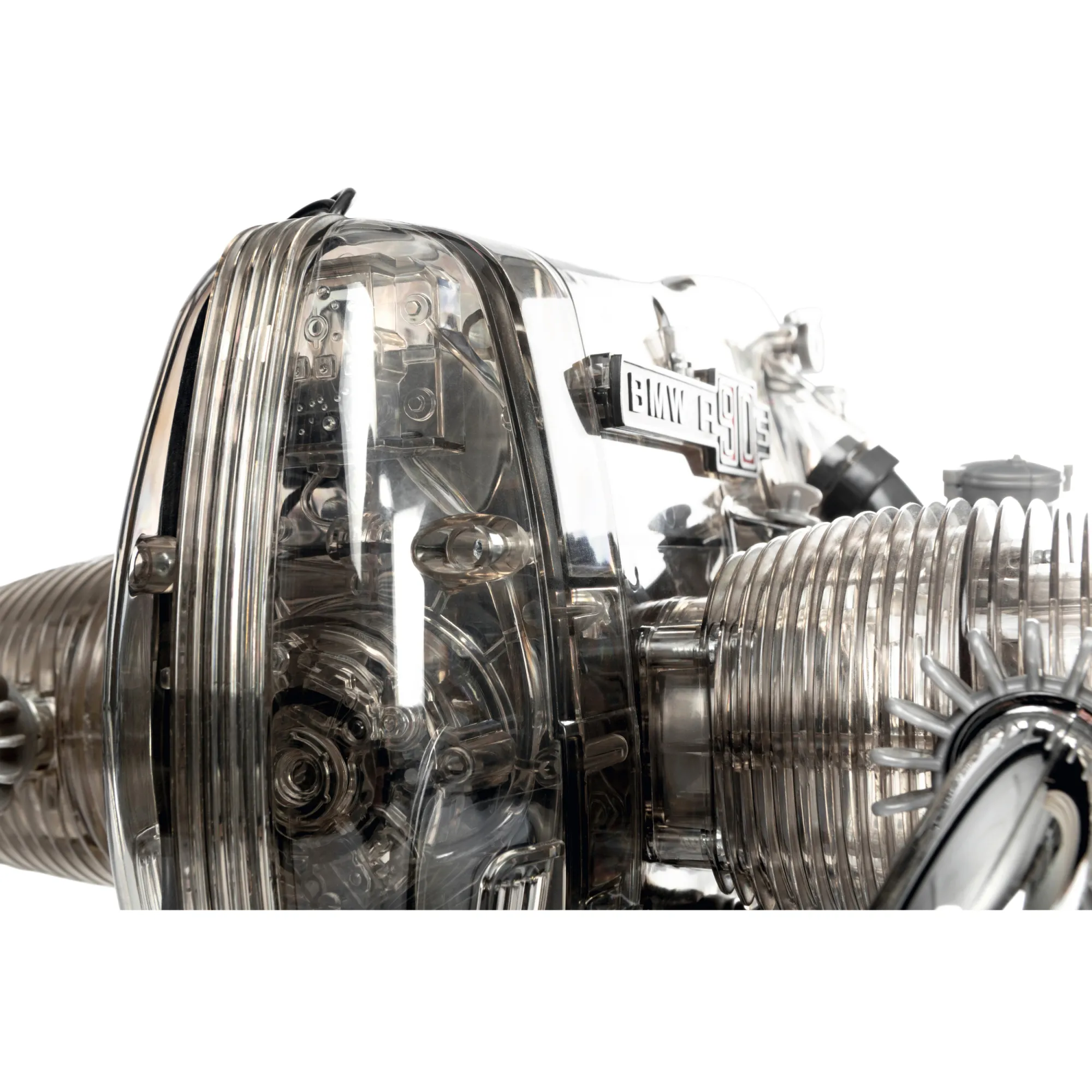 Der BMW R90S Boxermotor mit einem Maßstab von 1:2, bestehen
